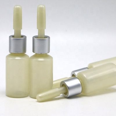 Βασικό υλικό PET 8ml μπουκάλι σταγονιδιού με προσαρμοσμένο κάλυμμα σταγονιδιού και παγωμένο φινίρισμα