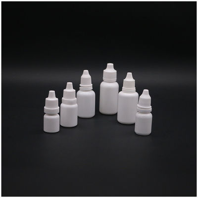 10 ml LDPE πλαστικό μπουκάλι σταγονόμετρου υγρού ματιού με προσαρμοσμένα χρώματα και ανθεκτικό καπάκι
