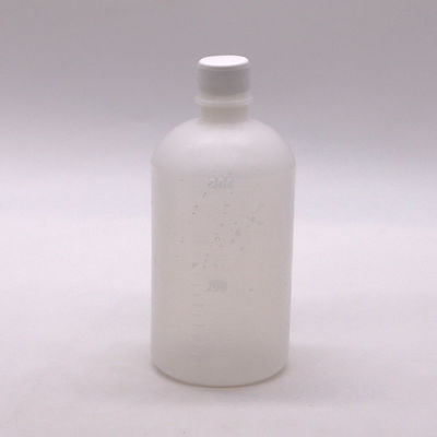 100 ml / 200 ml μπουκάλι υγρού PE με κλίμακα και καπάκι ασφαλείας παιδιών περιλαμβάνεται στην προσφορά